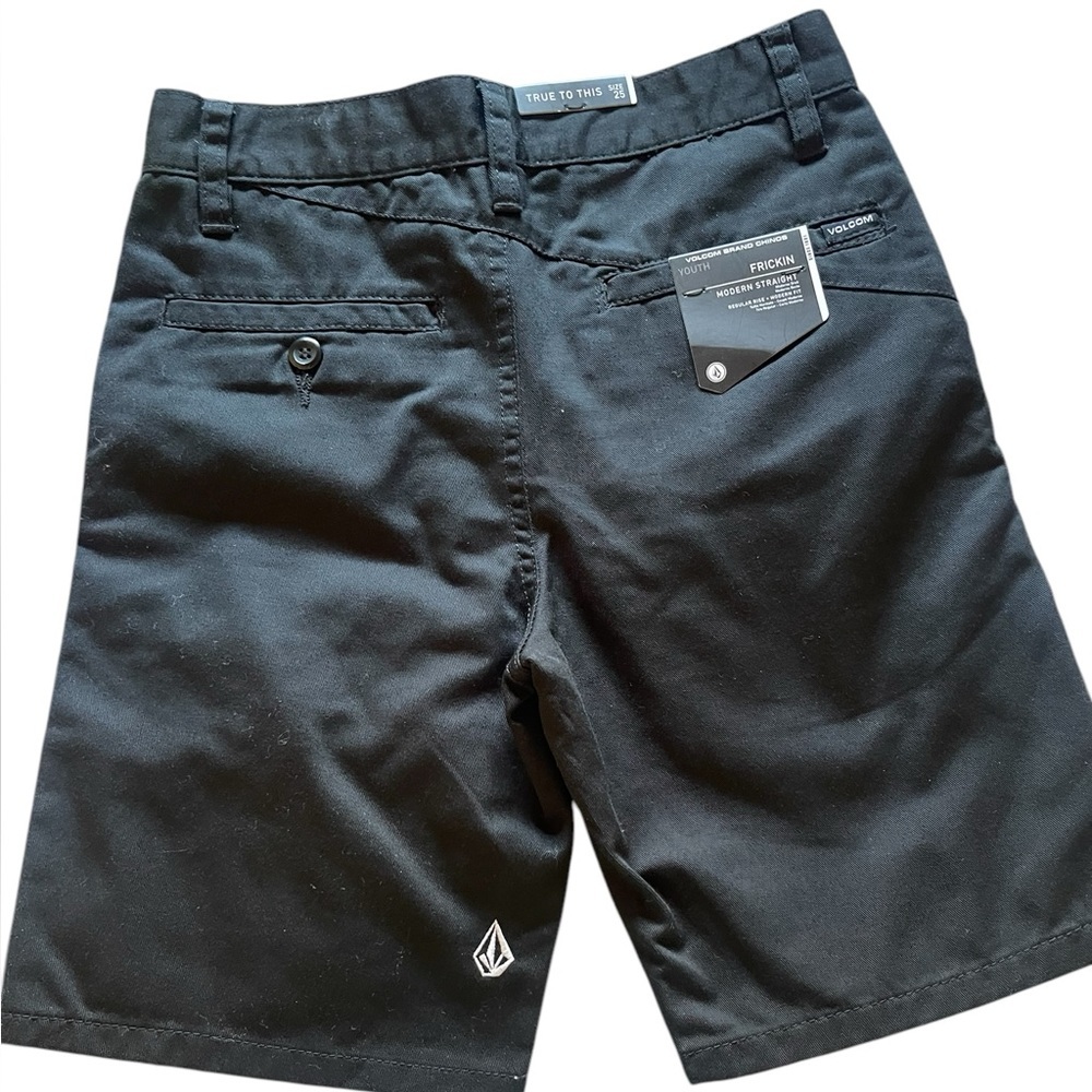 Volcom NWT Youth 25 True To This Black Shorts - Picture 2 of 7
